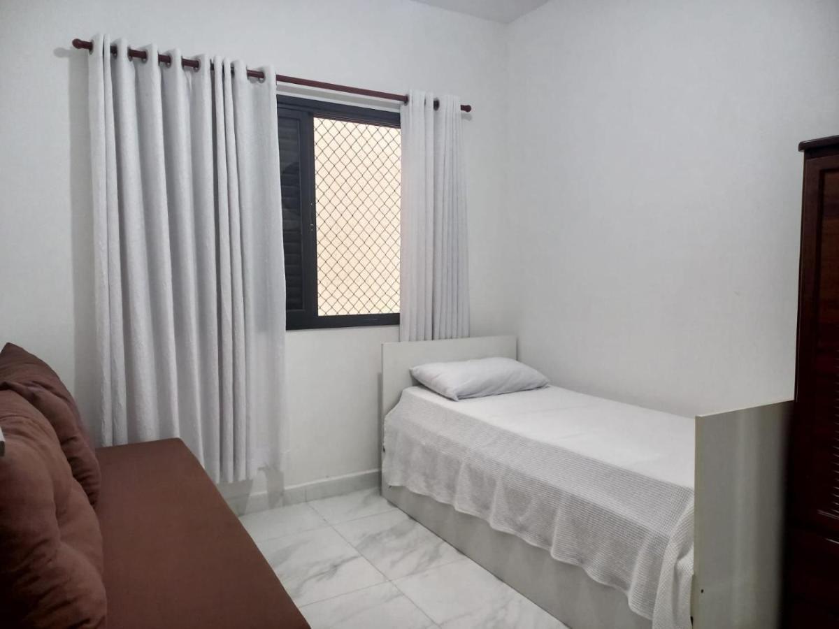 Apto Encantador Com Piscina Em Apartamento